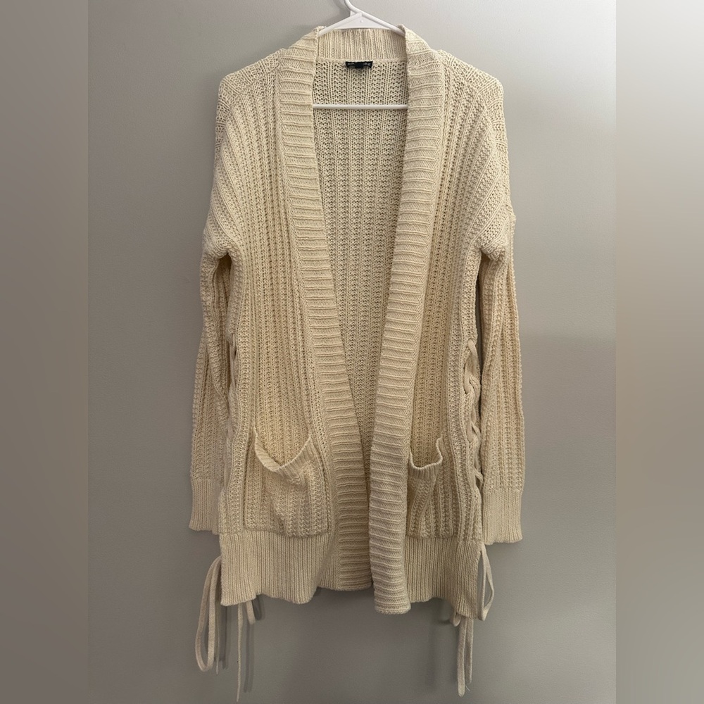 Express Knit Cardigan with Side Tie details 🍁🎃 Perfect for Fall